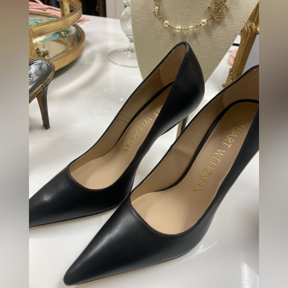 Brand New Stuart Weitzman Pumps